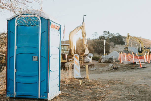 Porta potty delivery and setup in Acton, CA